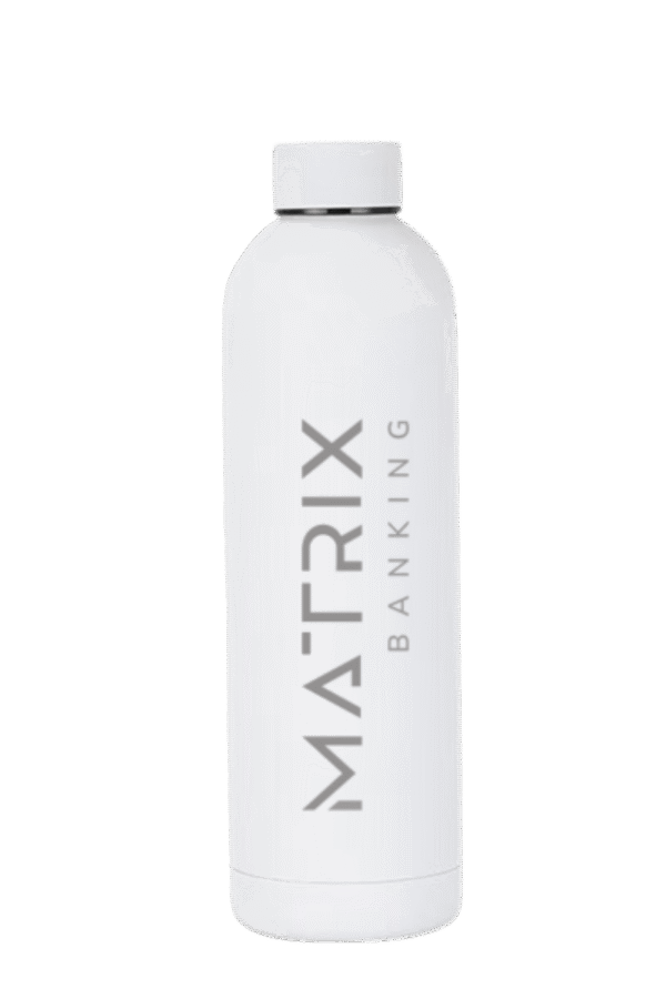 Matrix Stainless Steel Vacuum Water Bottle – 750 ml, white